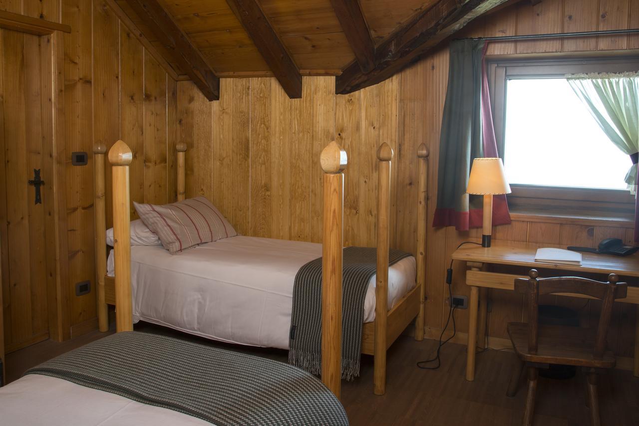 Albergo Ristorante Bucaneve Bielmonte Kamer foto